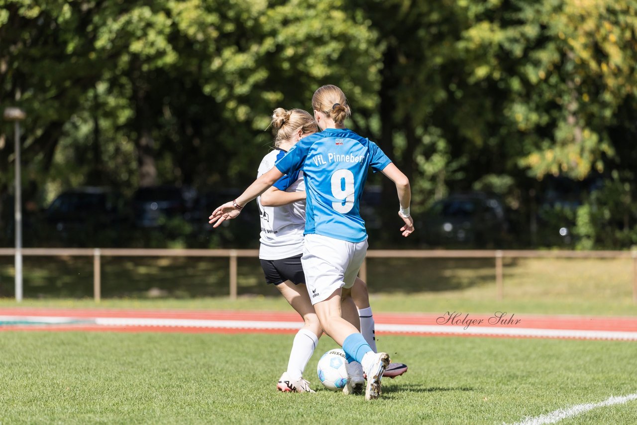 Bild 250 - wBJ VfL Pinneberg - Germania Schnelsen : Ergebnis: 15:1